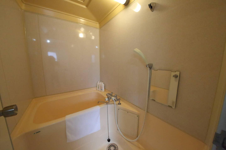 Bathroom 3, Studio Minamisenba 803, Osaka
