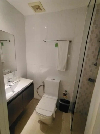 Bathroom 4, Hamersons Hotel Cebu, Cebu City