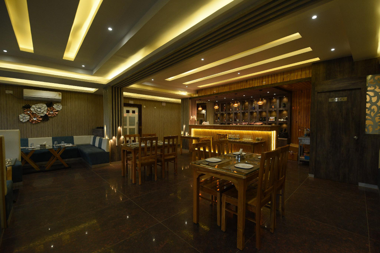 Food & Drinks 2, Hotel Lakefront, Ranchi