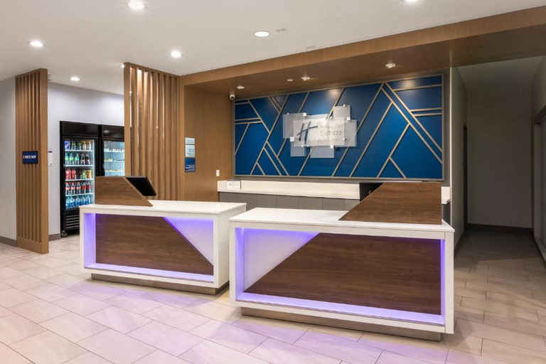 Public Area 2, Holiday Inn Express & Suites HAWAIIAN GARDENS by IHG, Los Angeles