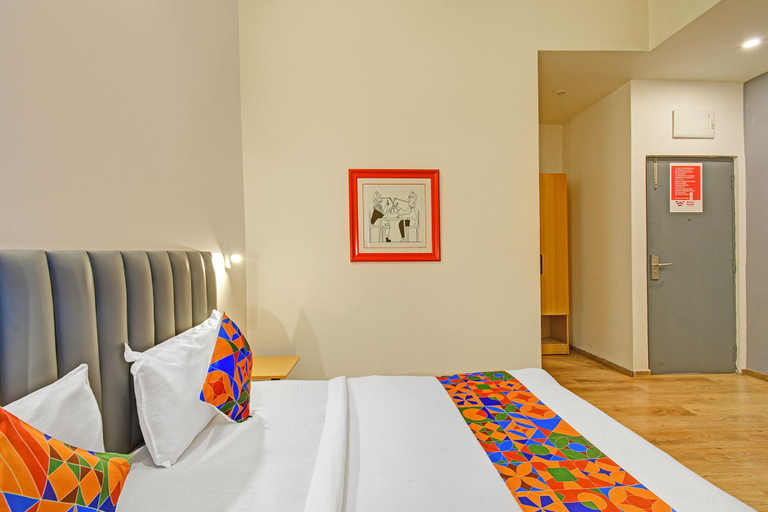 Room 2, Fabhotel White Ridge Shivam, Hyderabad