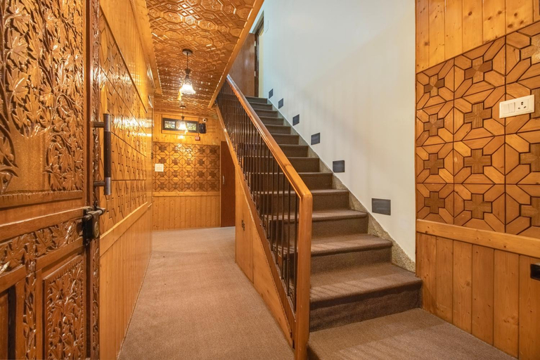 Others 3, Hotel De-Villaz luxury, Srinagar