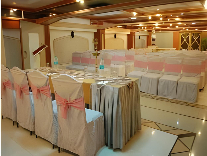 Others 3, Hotel Ranjits Lakeview, Bhopal