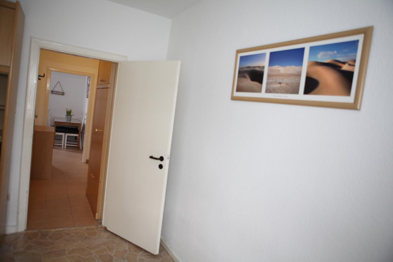 Others 5, Bermuda Apartment, Bochum