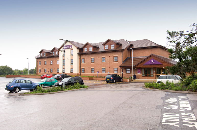 Exterior & Views 3, Premier Inn Ripley, Derbyshire