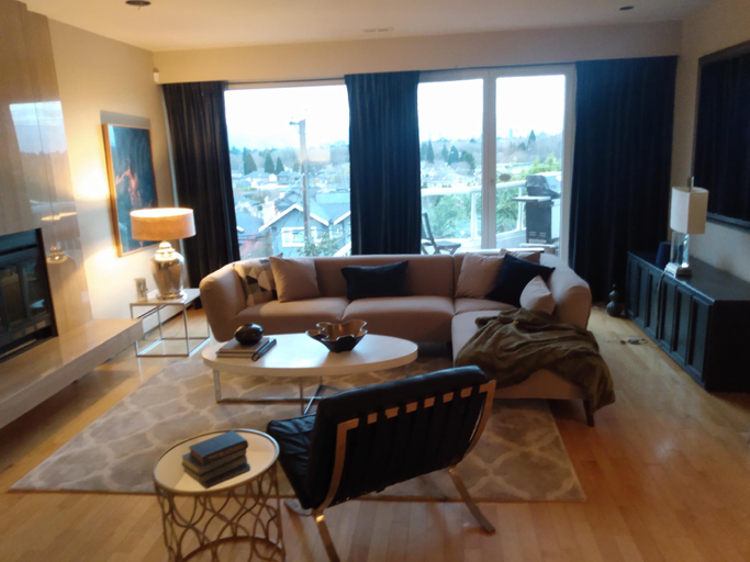 Others 2, Suite Smart Vancouver, Greater Vancouver