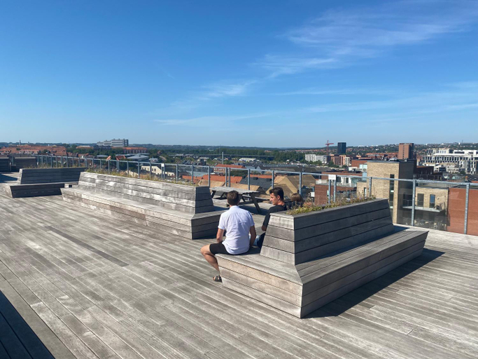 Others 3, Modern Central Apt with Rooftop, Privat Balcony, & Free Parking,next to Aarhus Attractions, Århus