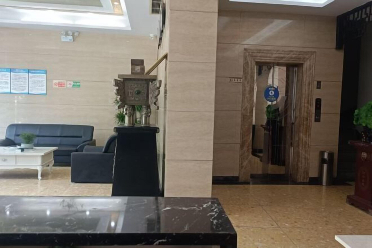 Interior 3, June Hotel, Enshi Tujia and Miao