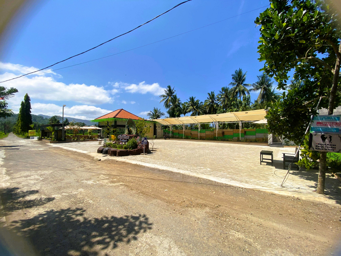 Others 5, Hotel Sanra, Trenggalek