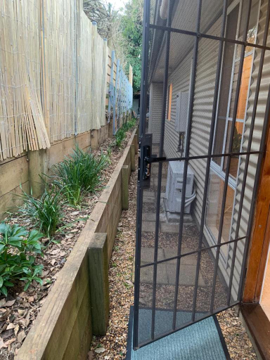 Others 3, Private Room with Ensuite, Yass Valley