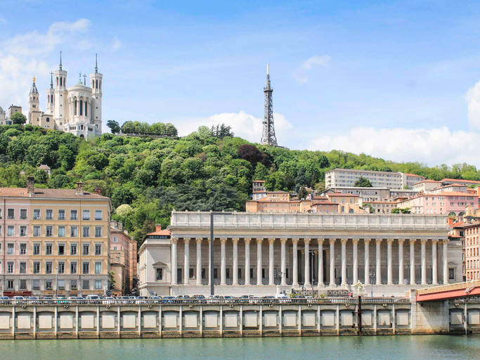 Exterior & Views 2, ibis budget Lyon Gerland, Rhône