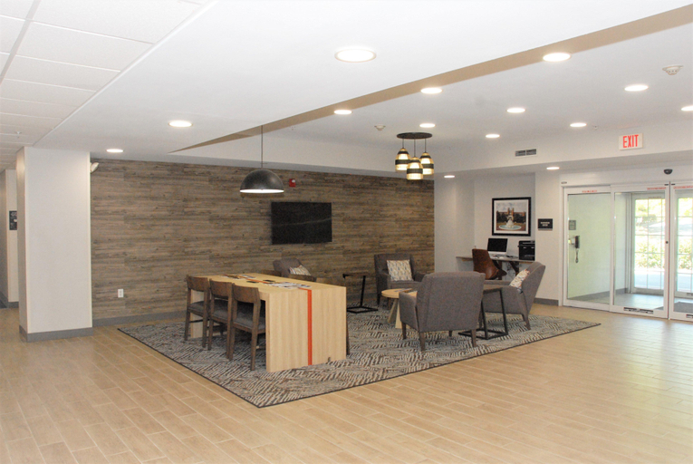 Public Area, Candlewood Suites TALLAHASSEE, Leon