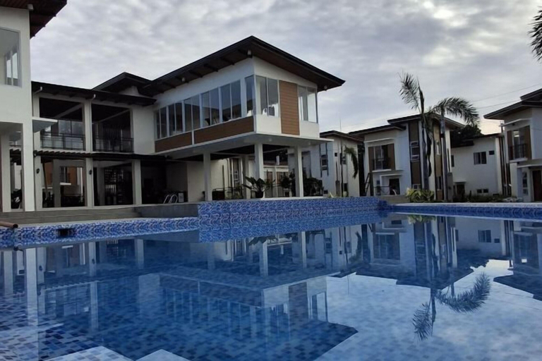 Pool 4, Solar-Powered Vacation Home Near Airport & Beaches, Dauis