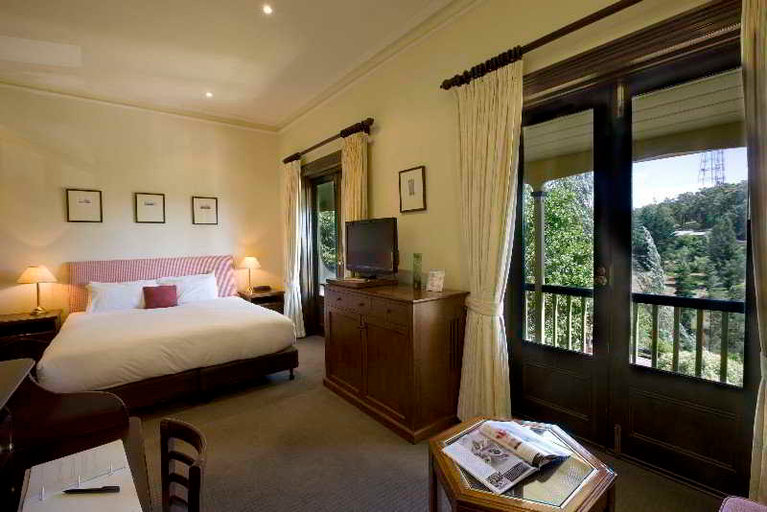 Bedroom 3, Mount Lofty House, Adelaide