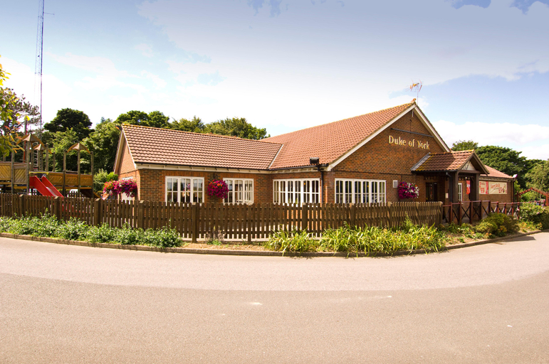Exterior & Views 4, Premier Inn Dover East, Kent