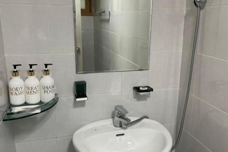 Bathroom 4, Adam Guesthouse, Gyeongju