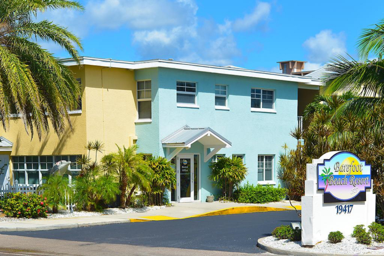 Public Area, Barefoot Beach Resort, Pinellas