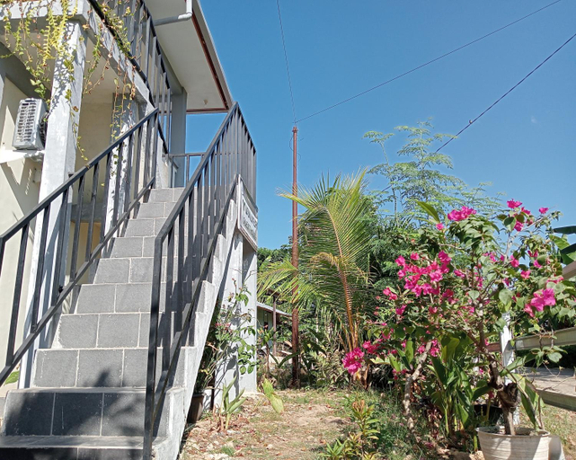 Others 4, Yusilver Guest House, West Manggarai