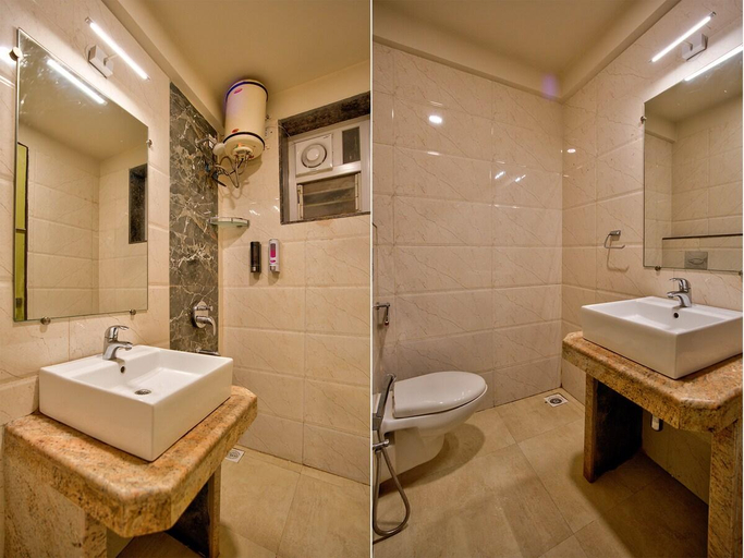 Bathroom 2, Luxurious 2BHK With Pool., North Goa
