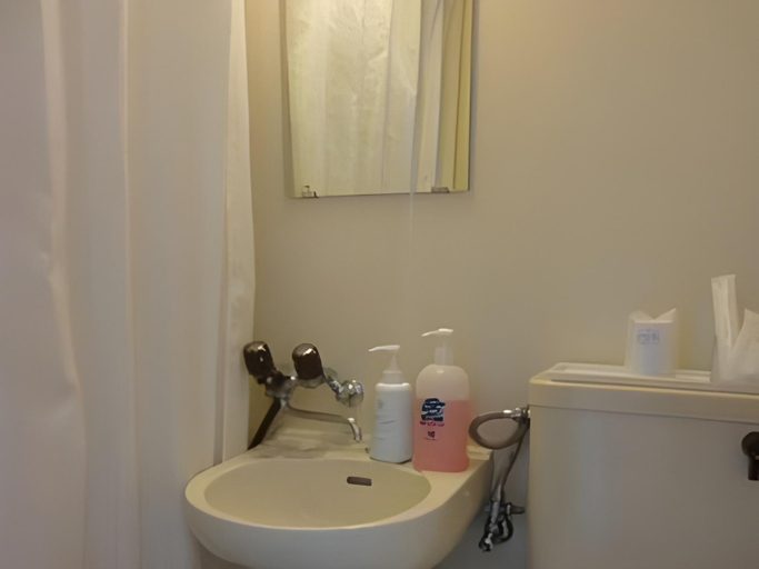Bathroom, Hotel New Yorishiro, Hiroshima
