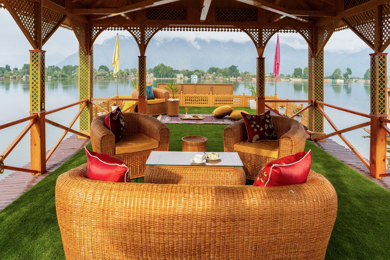Others 2, LohonoStays Harmukh Houseboat, Srinagar