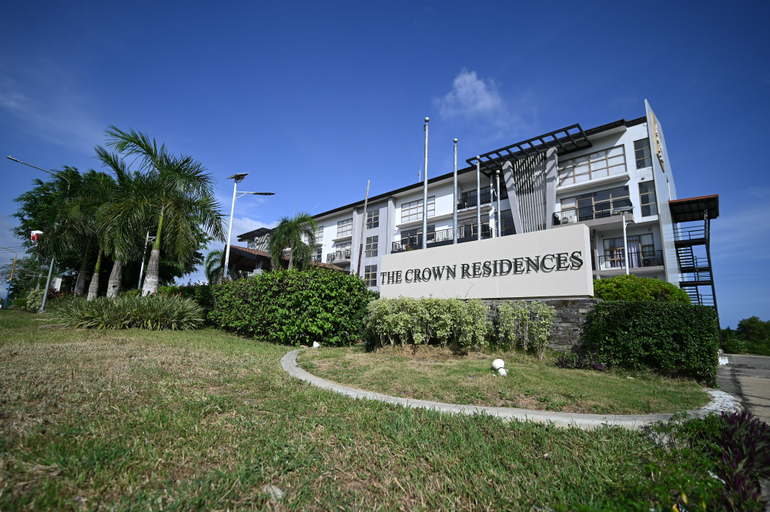 Crown Hotel Palawan at Harbour Springs