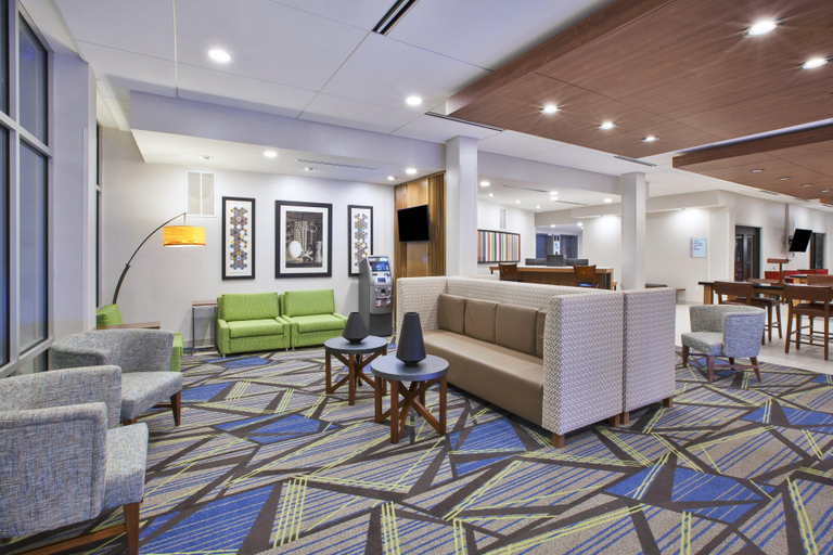 Public Area, Holiday Inn Express & Suites AUBURN HILLS SOUTH by IHG, Oakland