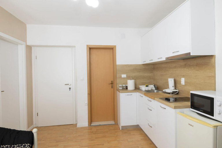 Bathroom 2, Guesthouse Rebecca, Makarska