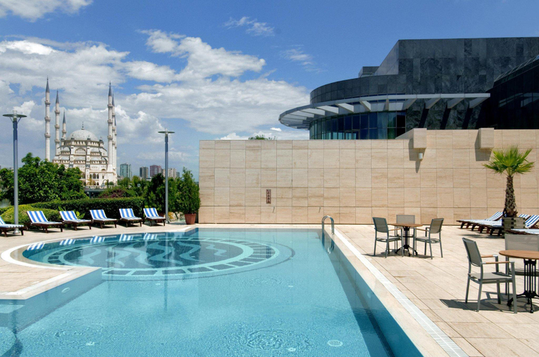 Others 4, Adana Hilton, Yüreğir
