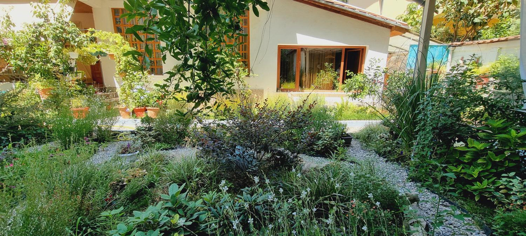 Others 4, Garden Guest House, Tiranës