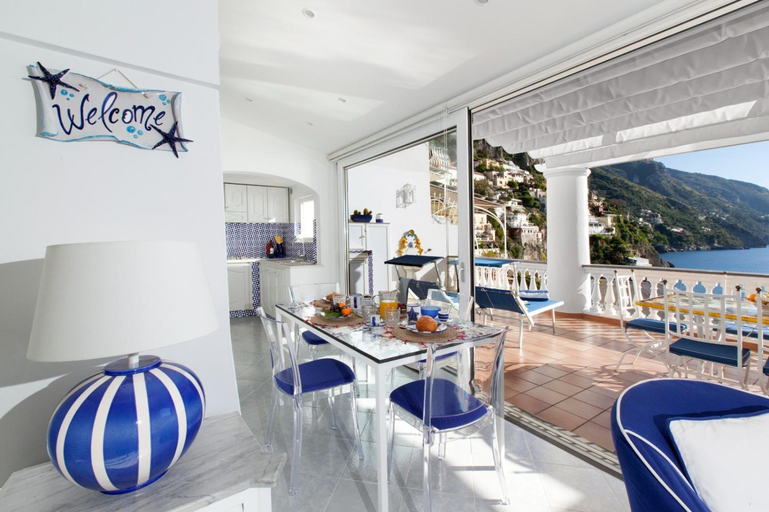 Others 4, Casa Stella Positano, Salerno