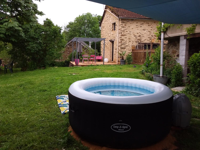 Others 4, Chambre d'hotes en Segala, Aveyron