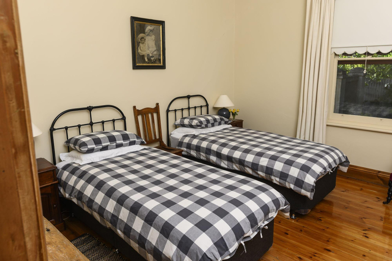 Public Area 5, Miriams Cottage, Barossa  - Tanunda