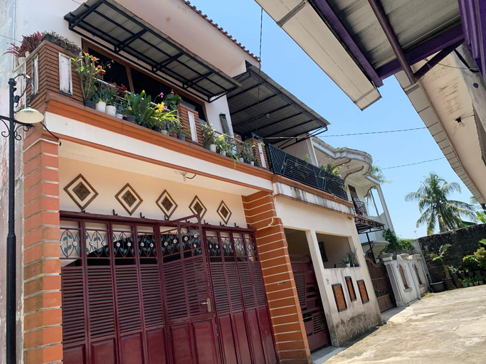 Exterior 3, Homestay Griya Asri Syariah, Magelang