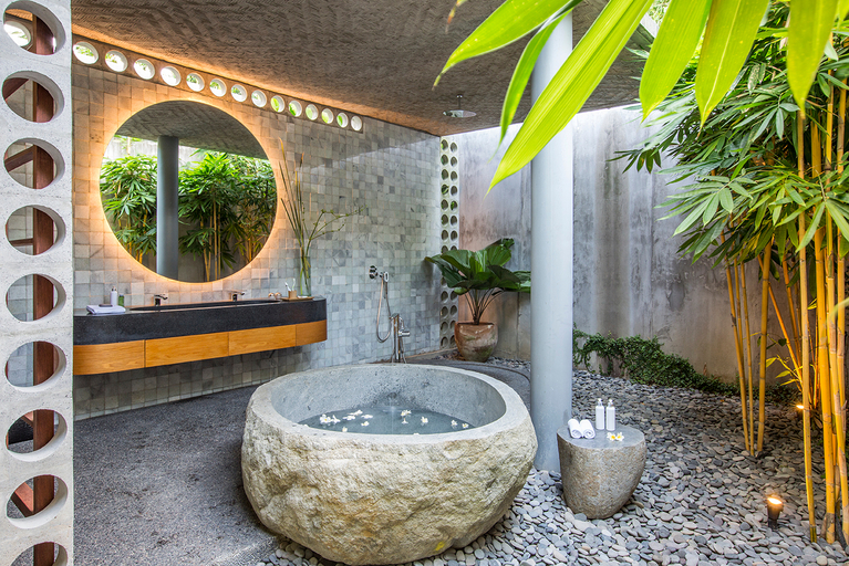 Others 5, caSabama, Gianyar
