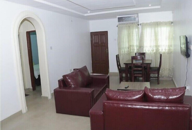 Others 2, De Nelcom Resorts, Uyo