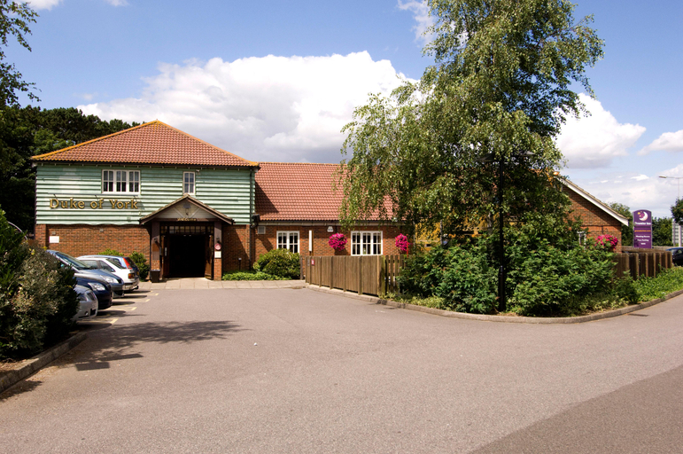 Exterior & Views 3, Premier Inn Dover East, Kent