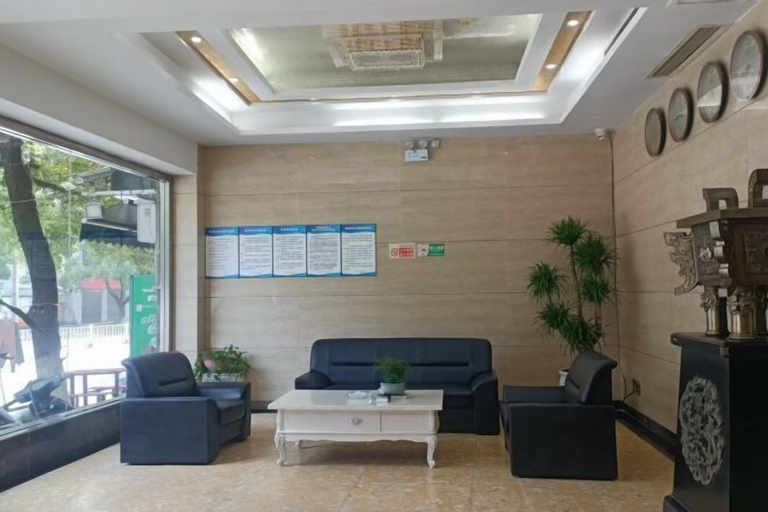 Interior 2, June Hotel, Enshi Tujia and Miao