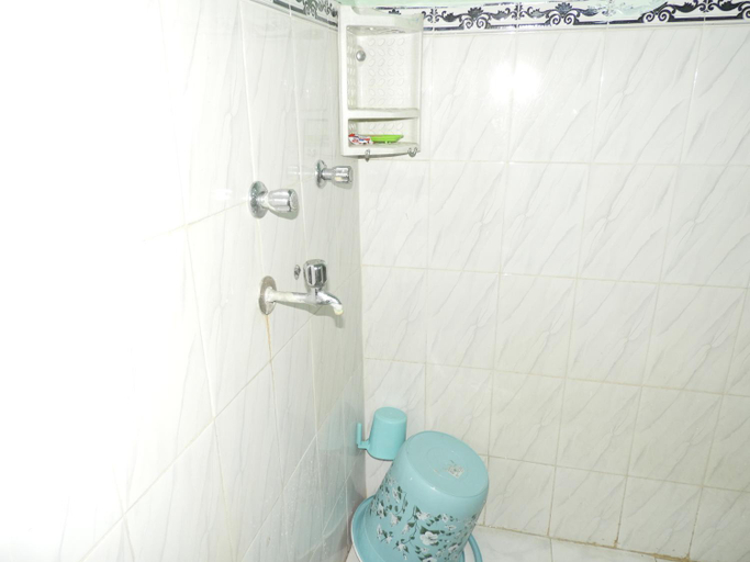 Bathroom 2, Samar Homestay, Faizabad
