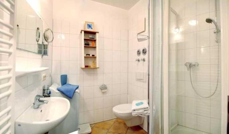 Bathroom 3, Ferienwohnung in der Altstadt Warnemunde, Rostock