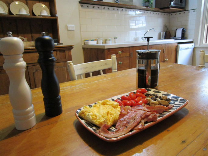 Food & Drinks, Miriams Cottage, Barossa  - Tanunda