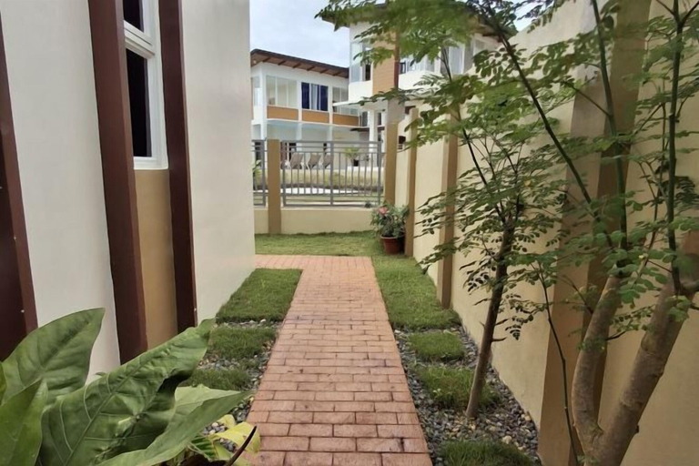 Interior 3, Solar-Powered Vacation Home Near Airport & Beaches, Dauis