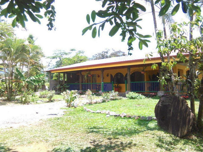 Others 5, Rio Celeste Backpackers, Upala