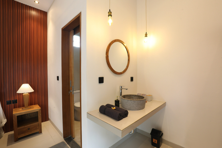 Bathroom 5, Suastika Lodge, Gianyar