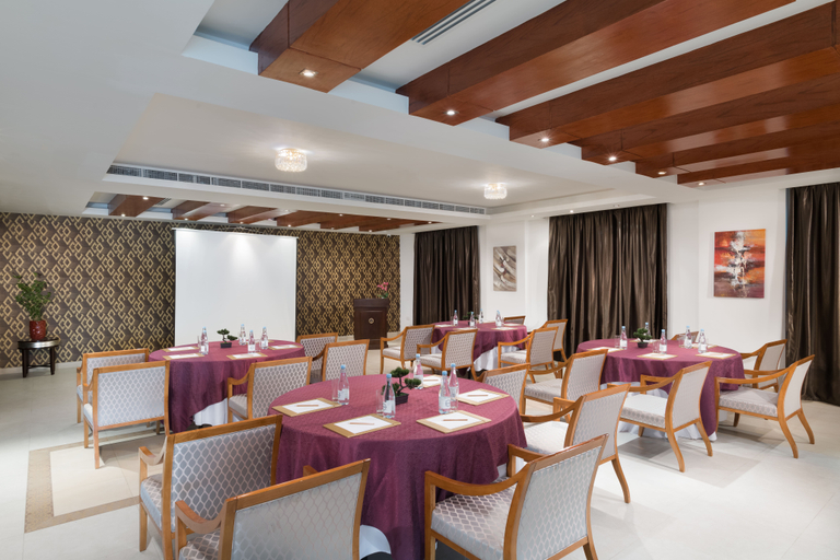 Others 4, Amouage Al Hail Hotel managed by Centara, Seeb