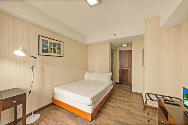 Bedroom 2, CEO Flats, Makati City