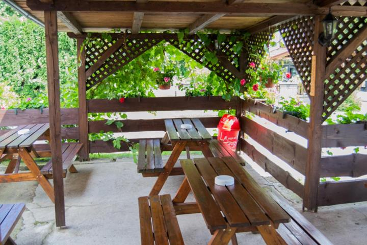 Others 5, Penzion Na Barinach, Vsetín