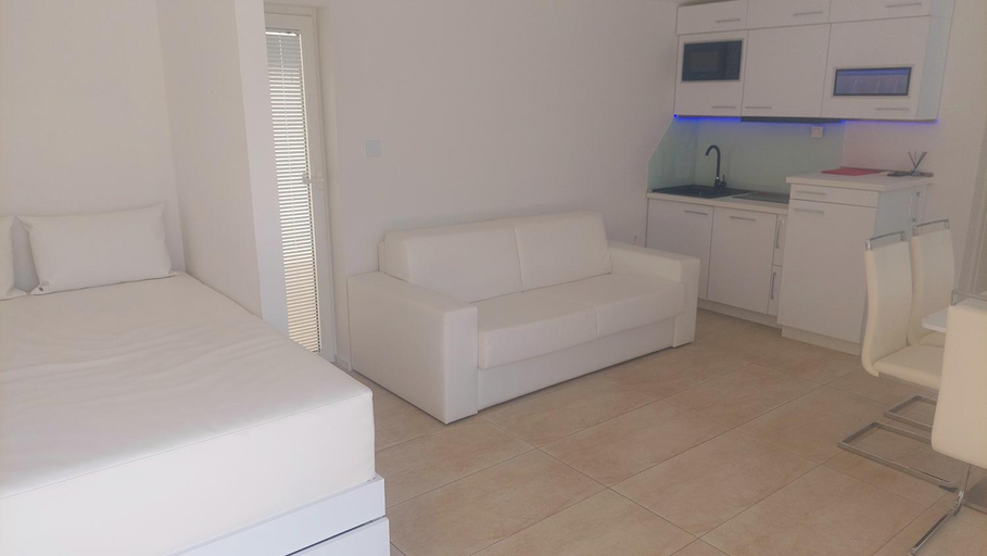 Bedroom 3, Pool and Jacuzzi Luxury Apartments, Matulji