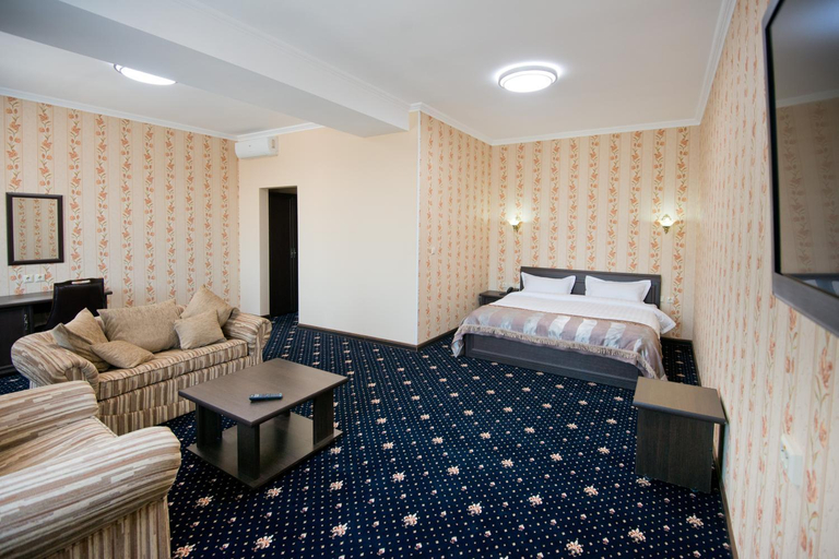 Others 3, Business Hotel Europa, Khabarovskiy rayon