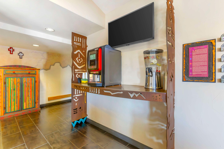 Public Area 2, Best Western Plus Rio Grande Inn, Bernalillo